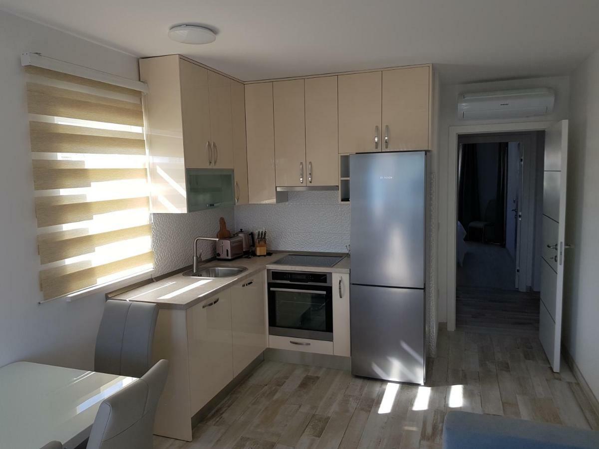 Apartmani MARELLA Seget Donji Bagian luar foto