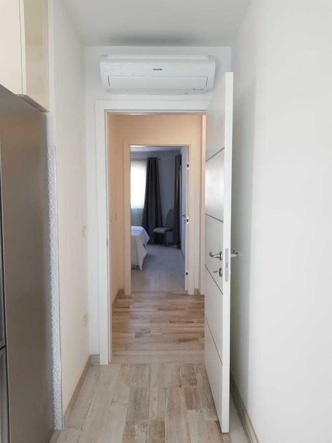 Apartmani MARELLA Seget Donji Bagian luar foto