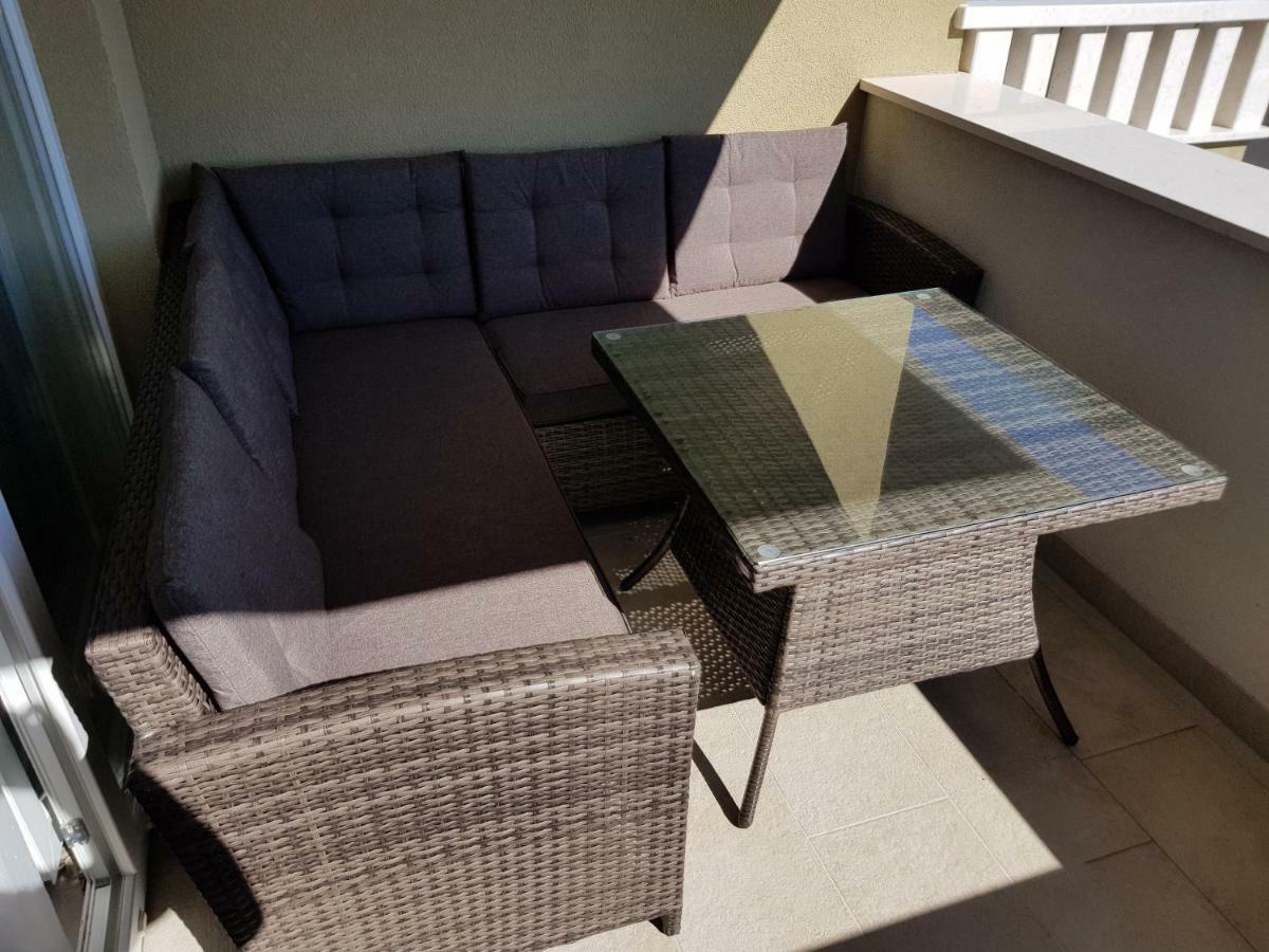 Apartmani MARELLA Seget Donji Bagian luar foto