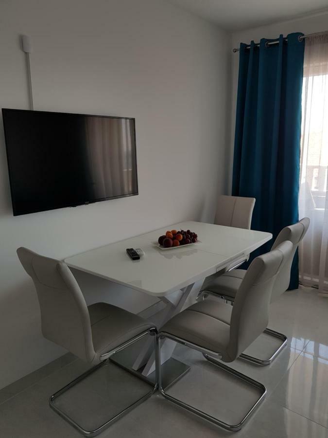 Apartmani MARELLA Seget Donji Bagian luar foto