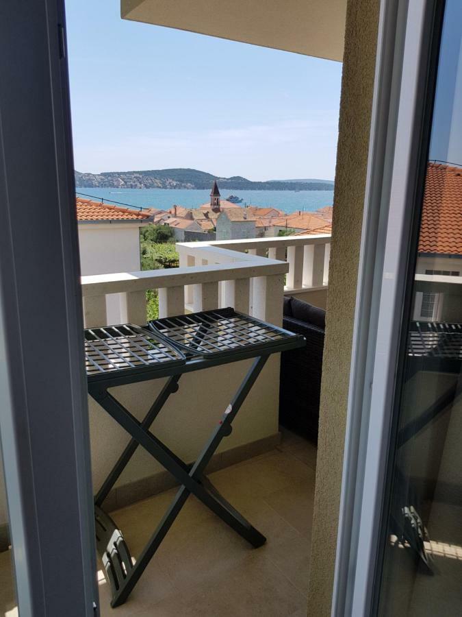 Apartmani MARELLA Seget Donji Bagian luar foto