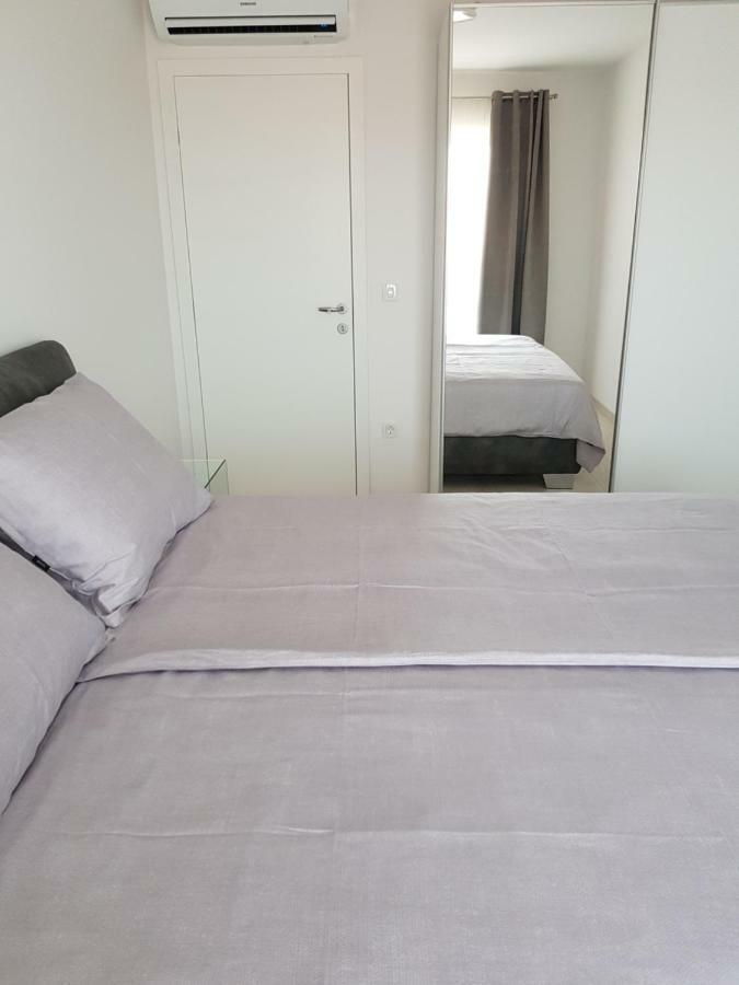 Apartmani MARELLA Seget Donji Bagian luar foto