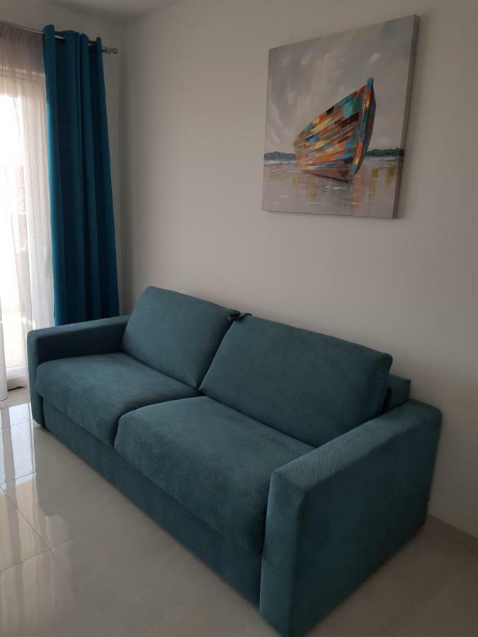 Apartmani MARELLA Seget Donji Bagian luar foto