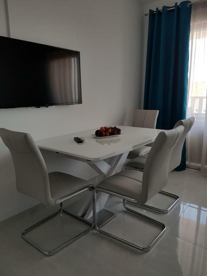 Apartmani MARELLA Seget Donji Bagian luar foto